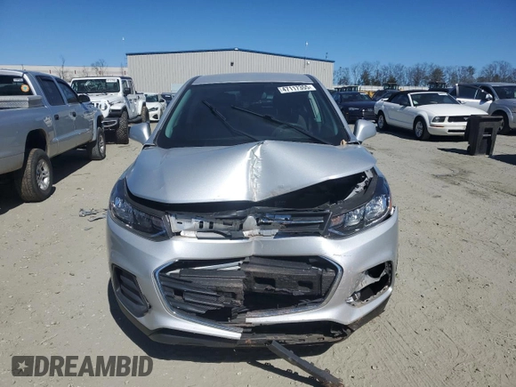 2022 Chevrolet Trax LS with VIN KL7CJNSMXNB513370, listed as a Copart auction lot 47117355 with 35,858 mi miles and Salvage Title. Bid and sale history available at carsss.com. Image 5.