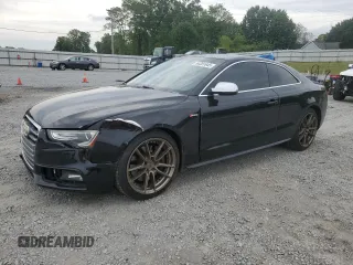 2015 Audi S5 Premium Plus z VIN WAUCGAFR1FA032640, wystawiony jako Copart lot #54301645 z przebiegiem 111 074 mil mil oraz Szkoda całkowita • Salvage title. Historia ofert i sprzedaży dostępna na DreamBid. Obrazek 1.