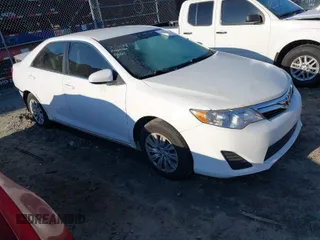 2012 Toyota Camry L with VIN 4T1BF1FK1CU561970, listed as a IAAI auction lot 41791136 with 113,261 mi miles. Bid and sale history available at carsss.com. Image 1.