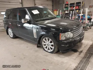 2008 Land Rover Range Rover SC with VIN SALMF13418A290834, listed as a IAAI auction lot 41833608 with 184,122 mi miles. Bid and sale history available at carsss.com. Image 1.