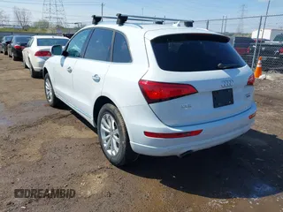 2016 Audi Q5 Premium Plus with VIN WA1L2AFPXGA096395, listed as a IAAI auction lot 41931371 with 98,429 mi miles. Bid and sale history available at carsss.com. Image 3.