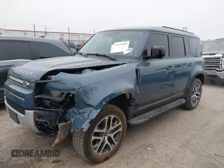 2020 Land Rover Defender HSE z VIN SALE97EU6L2016219, wystawiony jako IAAI lot #41544860 z przebiegiem 50 274 mil mil oraz . Historia ofert i sprzedaży dostępna na DreamBid. Obrazek 18.