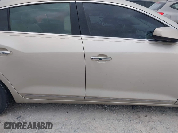 2014 Buick LaCrosse with VIN 1G4GA5GR3EF184346, listed as a IAAI auction lot 42040074 with 165,799 mi miles. Bid and sale history available at carsss.com. Image 13.