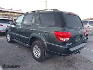 2006 Toyota Sequoia SR5 with VIN 5TDZT34A66S268737, listed as a IAAI auction lot 41748370 with 135,796 mi miles. Bid and sale history available at carsss.com. Image 3.