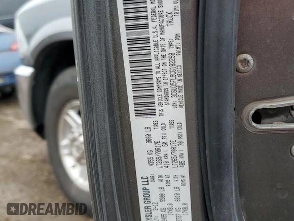 2012 Ram 2500 Laramie z VIN 3C6UD5FL9CG182258, wystawiony jako Copart lot #51650225 z przebiegiem 235 226 mil mil oraz Szkoda całkowita • Salvage title. Historia ofert i sprzedaży dostępna na DreamBid. Obrazek 12.