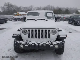 2023 Jeep Gladiator Overland with VIN 1C6HJTFG6PL544489, listed as a IAAI auction lot 41311654 with 37,630 mi miles. Bid and sale history available at carsss.com. Image 12.