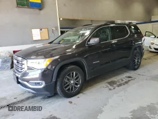 2017 GMC Acadia SLT z VIN 1GKKNULS3HZ181203, wystawiony jako Copart lot #55999905 z przebiegiem 208 782 mil mil oraz Czysty tytuł • Clean title. Historia ofert i sprzedaży dostępna na DreamBid. Obrazek 1.