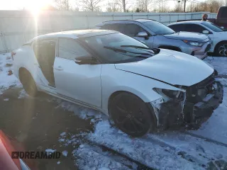 2020 Nissan Maxima SR with VIN 1N4AA6EV7LC385655, listed as a Copart auction lot 45898865 with 41,924 mi miles and Salvage title. Bid and sale history available at DreamBid. Image 4.