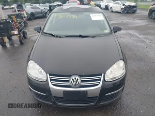 2010 Volkswagen Jetta Limited Edition z VIN 3VWAZ7AJ3AM096583, wystawiony jako IAAI lot #42487699 z przebiegiem 194 527 mil mil oraz . Historia ofert i sprzedaży dostępna na DreamBid. Obrazek 12.