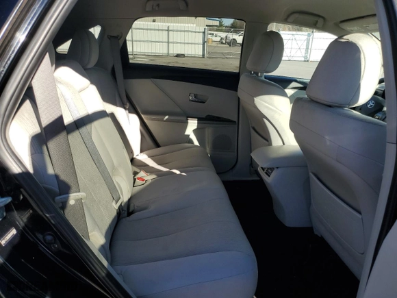 2010 Toyota Venza with VIN 4T3BA3BB4AU014700, listed as a Copart auction lot 86837204 with 107,912 mi miles and Clean Title. Bid and sale history available at carsss.com. Image 12.