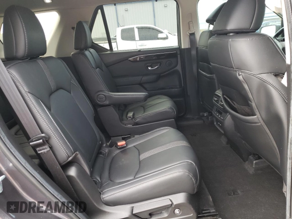 2024 Honda Pilot EX-L 7 Passenger with VIN 5FNYG1H57RB007661, listed as a Copart auction lot 72718214 with 19,478 mi miles and Salvage Title. Bid and sale history available at carsss.com. Image 11.