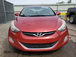 2012 Hyundai Elantra GLS z VIN KMHDH4AE2CU264809, wystawiony jako Copart lot #58392915 z przebiegiem 181 085 mil mil oraz Czysty tytuł • Clean title. Historia ofert i sprzedaży dostępna na DreamBid. Obrazek 5.
