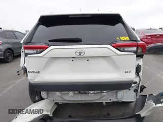 2021 Toyota RAV4 XLE Premium with VIN 2T3C1RFV2MW184327, listed as a IAAI auction lot 42188008 with 80,566 mi miles and . Bid and sale history available at DreamBid. Image 17.
