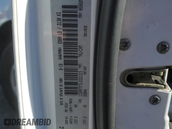 2018 Ram 1500 Tradesman z VIN 1C6RR7ST9JS331315, wystawiony jako Copart lot #75719004 z przebiegiem 198 177 mil mil oraz Czysty tytuł • Clean title. Historia ofert i sprzedaży dostępna na DreamBid. Obrazek 13.
