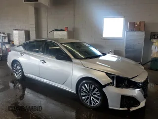 2024 Nissan Altima SV with VIN 1N4BL4DV7RN304090, listed as a Copart auction lot 65217425 with 50,517 mi miles and Clean title. Bid and sale history available at DreamBid. Image 4.