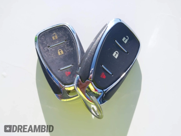2018 Chevrolet Traverse LS z VIN 1GNERFKW7JJ145166, wystawiony jako IAAI lot #42161304 z przebiegiem 104 165 mil mil oraz . Historia ofert i sprzedaży dostępna na DreamBid. Obrazek 11.