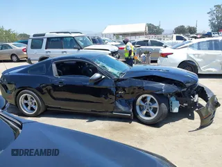 2013 Ford Mustang GT with VIN 1ZVBP8CF1D5232518, listed as a IAAI auction lot 42532816 with 170,412 mi miles and . Bid and sale history available at DreamBid. Image 13.