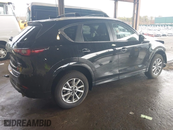 2025 Mazda CX-5 2.5 S Preferred Package with VIN JM3KFBCL8S0569116, listed as a IAAI auction lot 41733669 with 10,131 mi miles. Bid and sale history available at carsss.com. Image 4.
