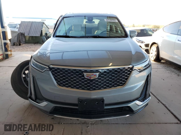 2025 Cadillac XT6 AWD Premium Luxury z VIN 1GYKPDRS6SZ100046, wystawiony jako Copart lot #42248355 z przebiegiem 2293 mil mil oraz Szkody całkowita. Historia ofert i sprzedaży dostępna na DreamBid. Obrazek 5.