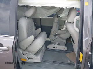 2012 Toyota Sienna XLE AAS с VIN 5TDYK3DC5CS244182, выставлен на аукционе IAAI как лот 42010398 с пробегом 218 607 миль миль и . История ставок и продаж доступна на DreamBid. Изображение 8.