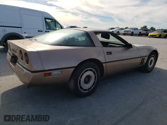 1985 Chevrolet Corvette with VIN 1G1YY0785F5124812, listed as a Copart auction lot 60605264 with 880,422 mi miles and Salvage Title. Bid and sale history available at carsss.com. Image 3.