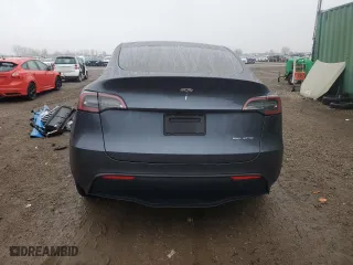 2023 Tesla Model Y Long Range with VIN 7SAYGDEE8PF877148, listed as a Copart auction lot 86448004 with 13,359 mi miles and Salvage Title. Bid and sale history available at carsss.com. Image 6.