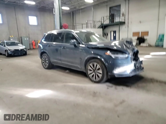 2020 Volvo XC90 Momentum with VIN YV4102PK0L1535767, listed as a Copart auction lot 41462935 with 77,608 mi miles and Salvage Title. Bid and sale history available at carsss.com. Image 11.