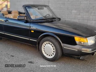 1988 Saab 900 z VIN YS3AT76L3J7040435, wystawiony jako Copart lot #73470424 z przebiegiem 44 319 mil mil oraz Czysty tytuł • Clean title. Historia ofert i sprzedaży dostępna na DreamBid. Obrazek 1.