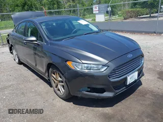 2015 Ford Fusion SE z VIN 1FA6P0H72F5126563, wystawiony jako IAAI lot #42334363 z przebiegiem 109 494 mil mil oraz . Historia ofert i sprzedaży dostępna na DreamBid. Obrazek 1.