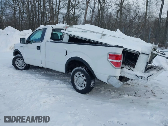 2012 Ford F-150 XL with VIN 1FTMF1CMXCKD01467, listed as a IAAI auction lot 41565658 with 103,028 mi miles. Bid and sale history available at carsss.com. Image 3.