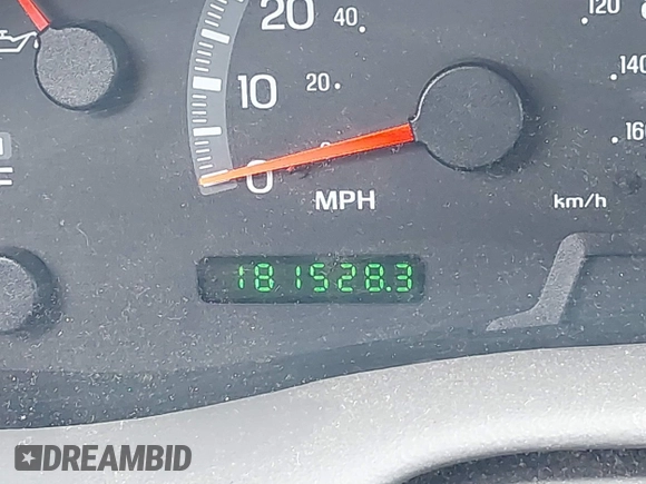 2003 Ford F-150 XLT with VIN 1FTRW08L93KD64270, listed as a IAAI auction lot 42088905 with 181,528 mi miles. Bid and sale history available at carsss.com. Image 15.