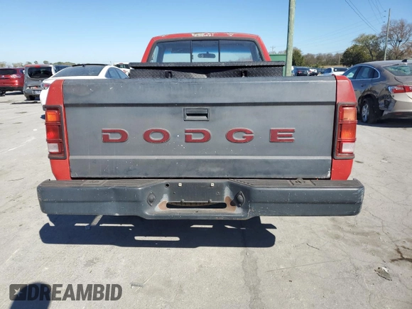 1993 Dodge Dakota S z VIN 1B7FL26X2PS175592, wystawiony jako Copart lot #76744054 z przebiegiem 94 863 mil mil oraz Szkoda całkowita • Salvage title. Historia ofert i sprzedaży dostępna na DreamBid. Obrazek 6.