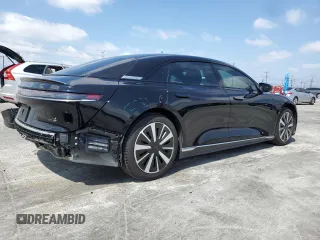 2023 Lucid Air Pure z VIN 50EA1PFA6PA007433, wystawiony jako Copart lot #55066085 z przebiegiem 13 113 mil mil oraz Szkody całkowita. Historia ofert i sprzedaży dostępna na DreamBid. Obrazek 3.