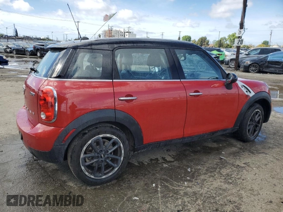 2015 MINI Countryman with VIN WMWZB3C58FWR44187, listed as a Copart auction lot 48236575 with 84,791 mi miles and Salvage Title. Bid and sale history available at DreamBid. Image 3.