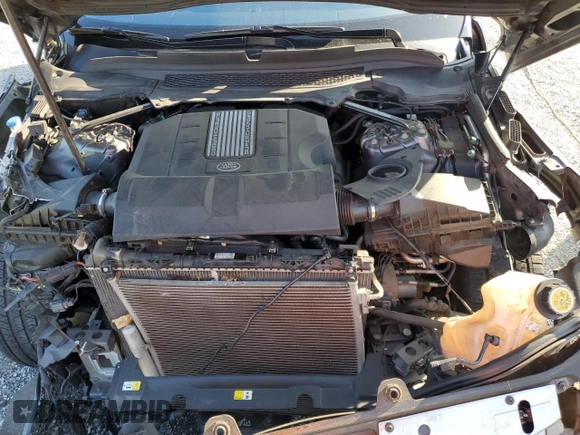 2016 Land Rover Range Rover HSE with VIN SALGS2VF0GA257268, listed as a Copart auction lot 52306245 with Not provided miles and Salvage title. Bid and sale history available at DreamBid. Image 13.