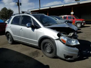 2012 Suzuki SX4 Crossover with VIN JS2YB5A35C6302197, listed as a Copart auction lot 47102815 with 203,127 mi miles and Salvage Title. Bid and sale history available at DreamBid. Image 4.