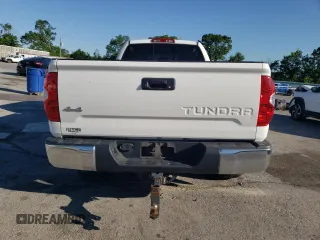 2015 Toyota Tundra SR z VIN 5TFCW5F16FX019046, wystawiony jako Copart lot #57388105 z przebiegiem 123 122 mil mil oraz Szkoda całkowita • Salvage title. Historia ofert i sprzedaży dostępna na DreamBid. Obrazek 6.