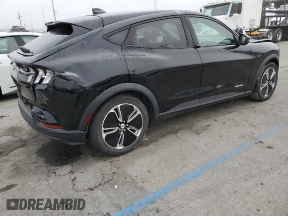2021 Ford Mustang Mach-E Select z VIN 3FMTK1SS0MMA36233, wystawiony jako Copart lot #45594105 z przebiegiem 87 552 mil mil oraz Szkoda całkowita • Salvage title. Historia ofert i sprzedaży dostępna na DreamBid. Obrazek 3.