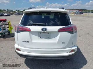 2017 Toyota RAV4 LE with VIN JTMZFREV2HJ711557, listed as a IAAI auction lot 41894094 with 167,645 mi miles. Bid and sale history available at carsss.com. Image 17.