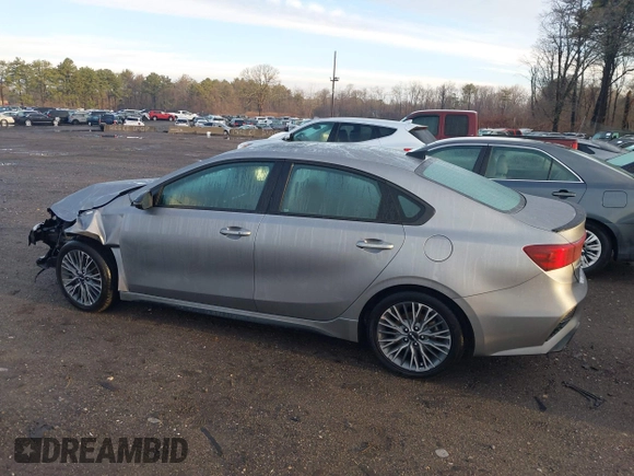 2023 Kia Forte GT-Line with VIN 3KPF54AD3PE672236, listed as a IAAI auction lot 41821671 with 11,009 mi miles. Bid and sale history available at carsss.com. Image 14.