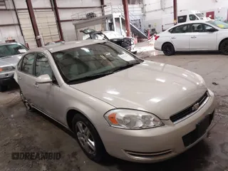2008 Chevrolet Impala LS z VIN 2G1WB58K481276326, wystawiony jako IAAI lot #41271090 z przebiegiem 163 357 mil mil oraz . Historia ofert i sprzedaży dostępna na DreamBid. Obrazek 1.