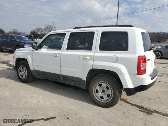 2011 Jeep Patriot Latitude with VIN 1J4NT1GAXBD271459, listed as a Copart auction lot 88576935 with 188,898 mi miles and Clean Title. Bid and sale history available at carsss.com. Image 2.