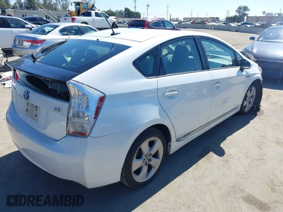 2010 Toyota Prius II with VIN JTDKN3DU1A5181302, listed as a IAAI auction lot 41657292 with 200,485 mi miles. Bid and sale history available at carsss.com. Image 4.