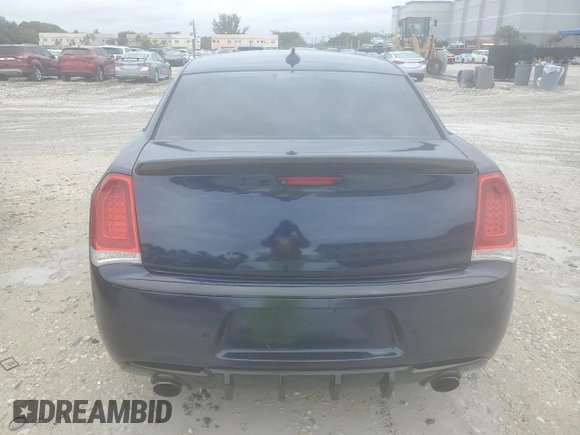 2016 Chrysler 300 Anniversary Edition z VIN 2C3CCAAG6GH334517, wystawiony jako Copart lot #56850205 z przebiegiem 27 927 mil mil oraz Czysty tytuł • Clean title. Historia ofert i sprzedaży dostępna na DreamBid. Obrazek 6.