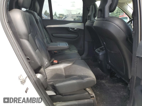 2016 Volvo XC90 T6 Momentum with VIN YV4A22PKXG1021117, listed as a Copart auction lot 63435185 with 113,994 mi miles and Clean title. Bid and sale history available at DreamBid. Image 11.