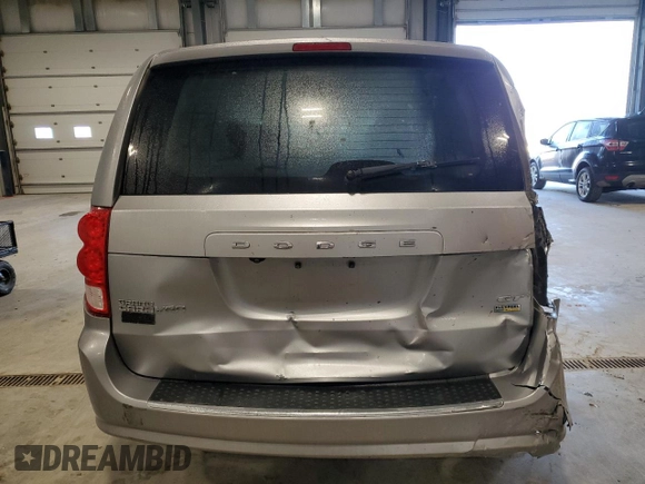 2019 Dodge Grand Caravan GT with VIN 2C4RDGEG5KR688239, listed as a Copart auction lot 53791835 with 113,451 mi miles and Salvage Title. Bid and sale history available at DreamBid. Image 6.