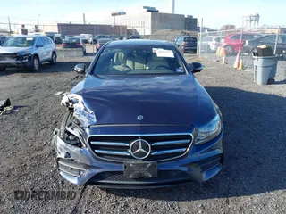 2019 Mercedes-Benz E 300 with VIN WDDZF4KB6KA570745, listed as a IAAI auction lot 40965933 with 66,680 mi miles and . Bid and sale history available at DreamBid. Image 12.