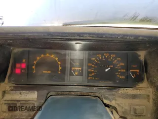 1988 Nissan Hardbody z VIN 1N6ND11S8JC370741, wystawiony jako Copart lot #84060304 z przebiegiem 131 488 mil mil oraz Tytuł czysty. Historia ofert i sprzedaży dostępna na DreamBid. Obrazek 9.
