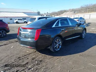 2013 Cadillac XTS with VIN 2G61N5S38D9117544, listed as a IAAI auction lot 41681172 with 189,664 mi miles. Bid and sale history available at carsss.com. Image 4.