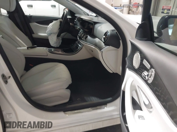2023 Mercedes-Benz E 350 with VIN W1KZF8EBXPB109780, listed as a IAAI auction lot 41602205 with 23,079 mi miles and . Bid and sale history available at DreamBid. Image 5.